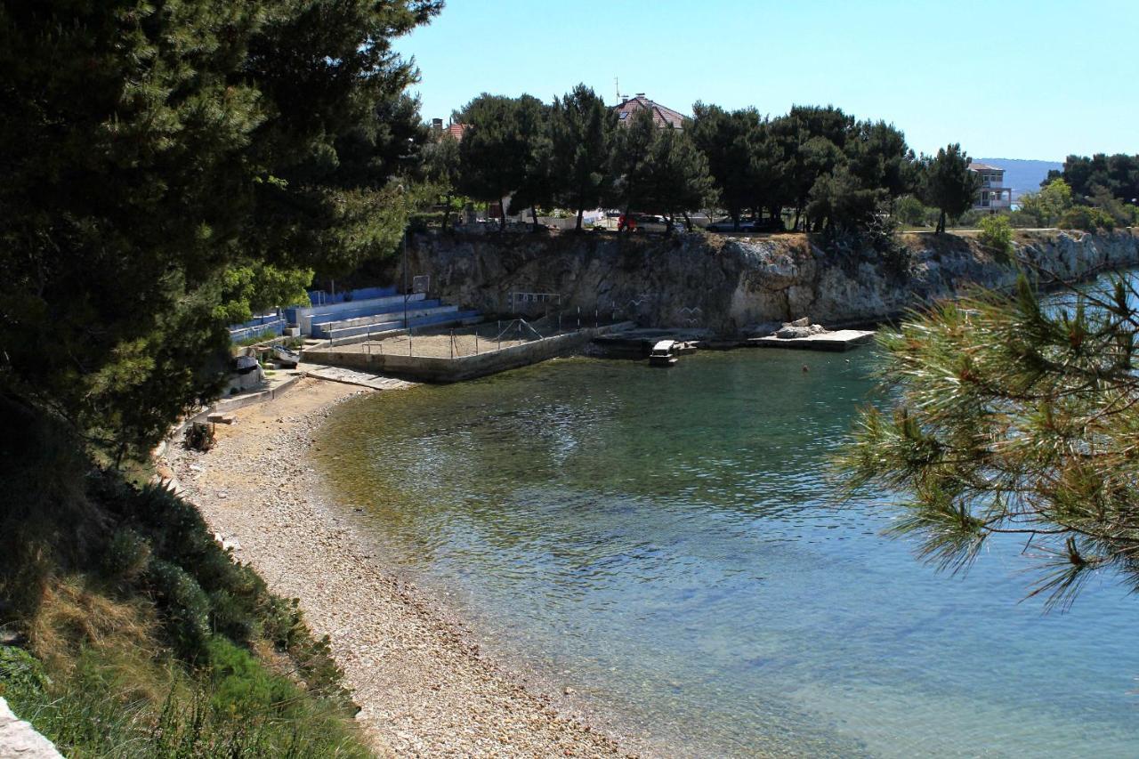 Family Friendly Apartments With A Swimming Pool Zadar - 18098 Zewnętrze zdjęcie